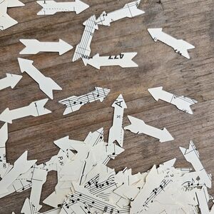Vintage Sheet Music | Confetti Arrows | 400 Pieces